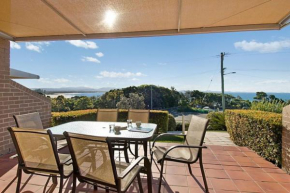 Byron Bay Accom - James Cook Apartment 10 Byron Bay